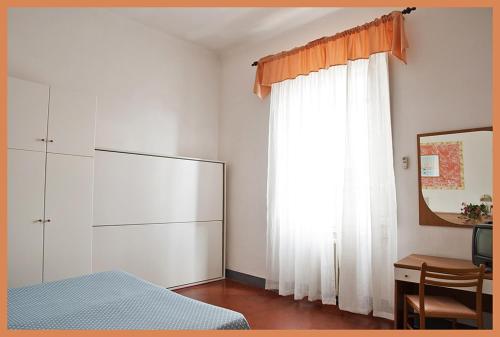 Eros Hotel 2*